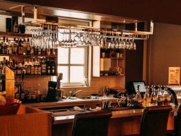 Established Liquor and Vape Shop in busy location